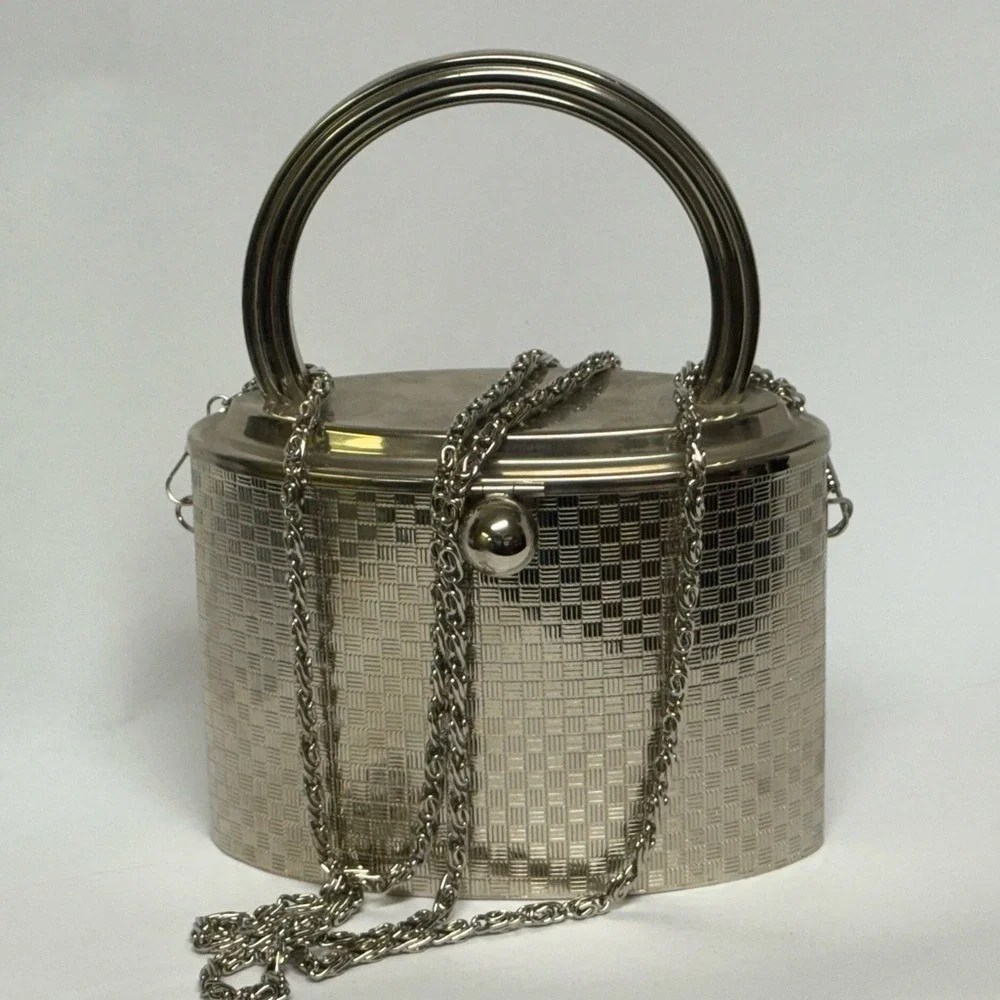 Sasha New York silver tone‎ metal Evening Bag EUC